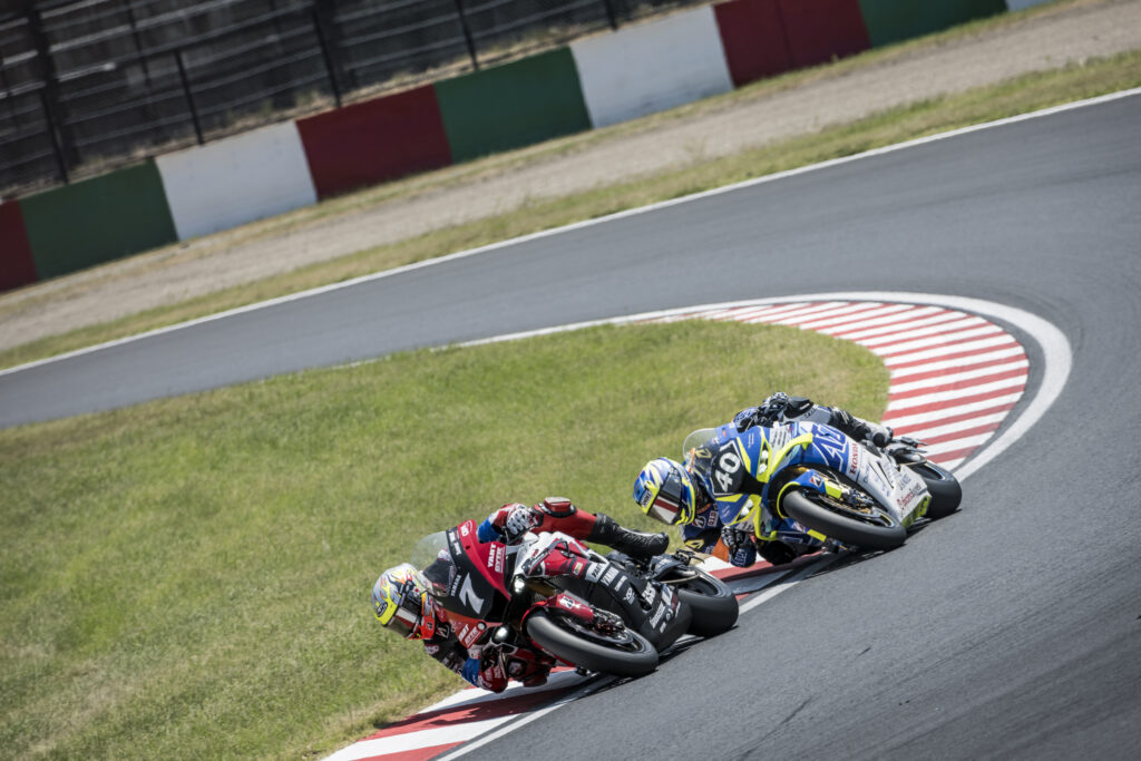 Suzuka (1)